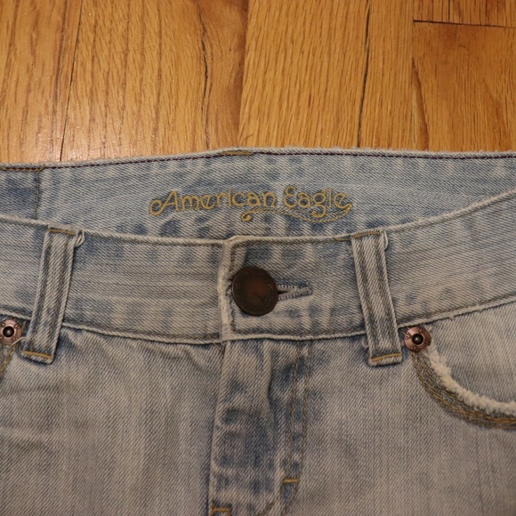 AMERICAN EAGLE DISTRESSED DENIM MINI SKIRT - Picture 5 of 5